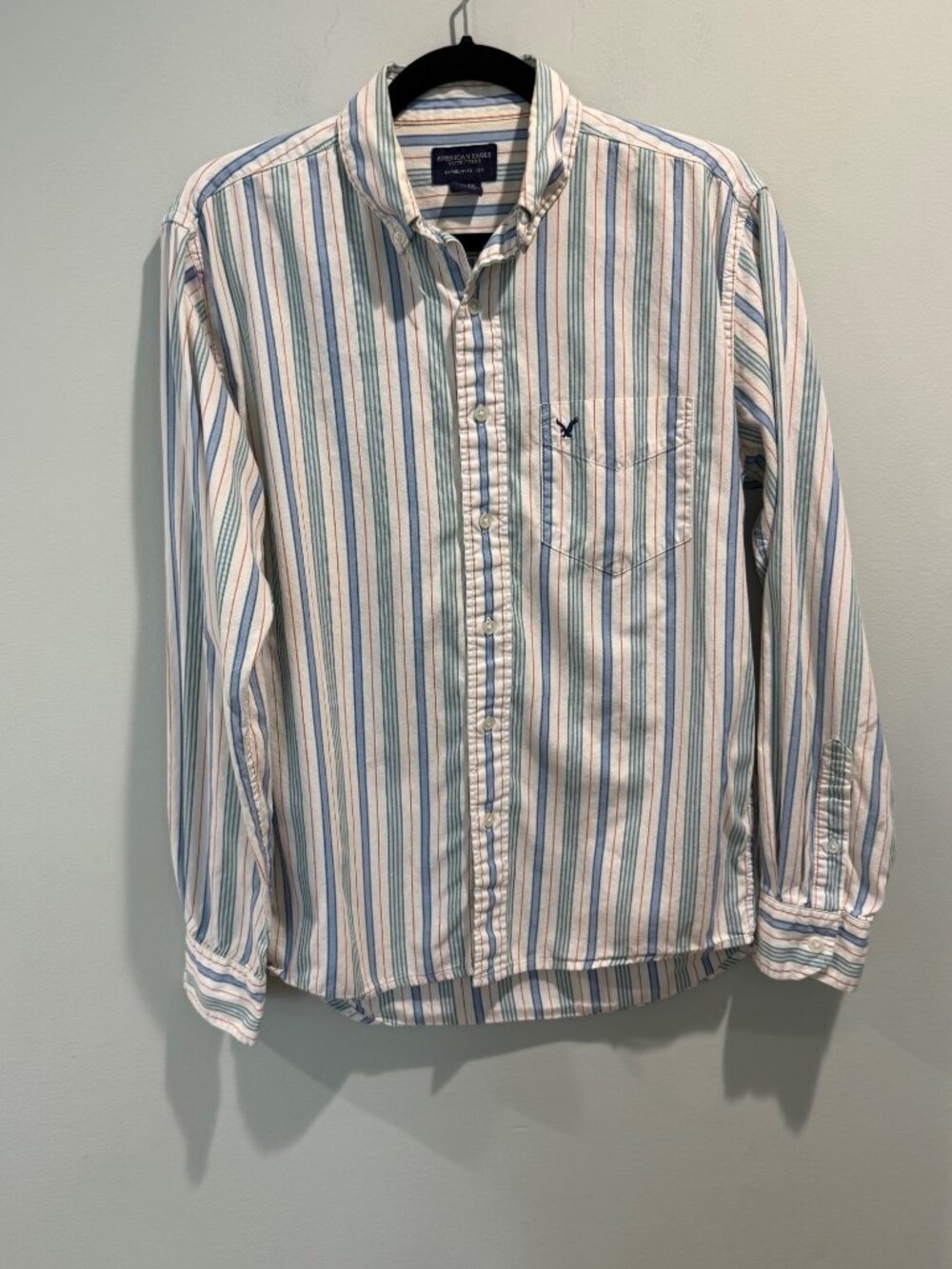 American Eagle Men's Multi-Color Striped Button Down 100% Cotton Preppy Shirt